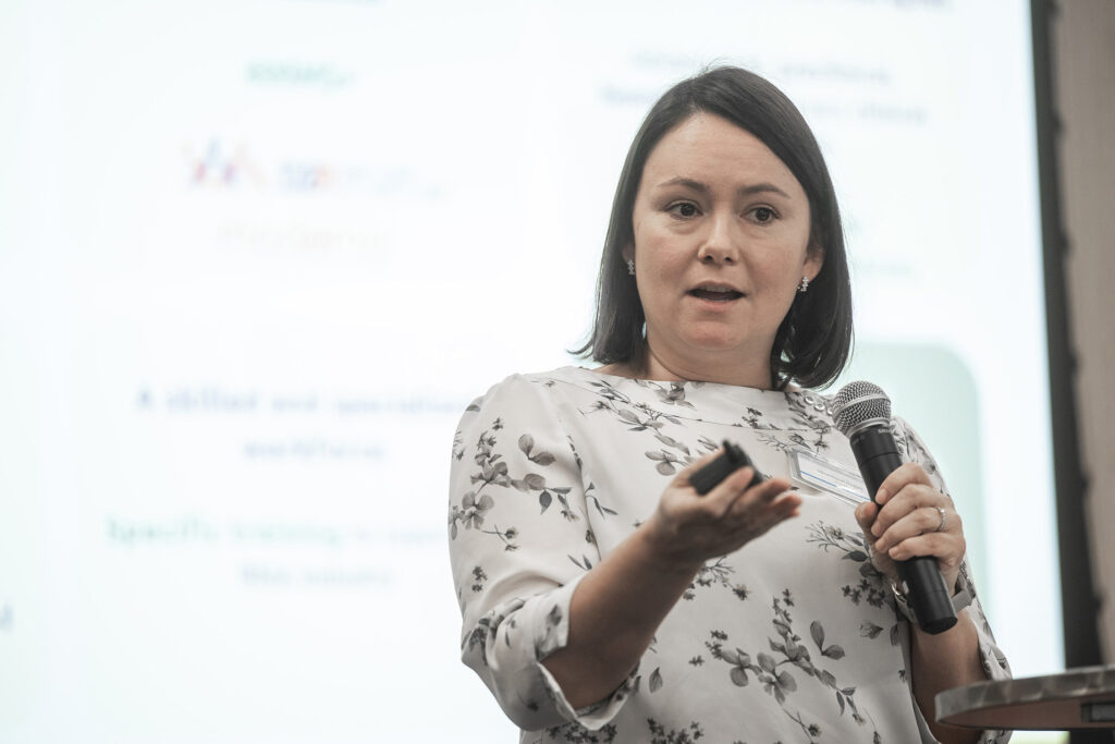 Véronique Dugas, CQDM